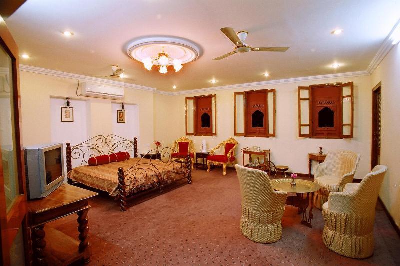 Oyo 9900 Hotel Pioneer Plaza Jodhpur (Rajasthan) Exterior foto