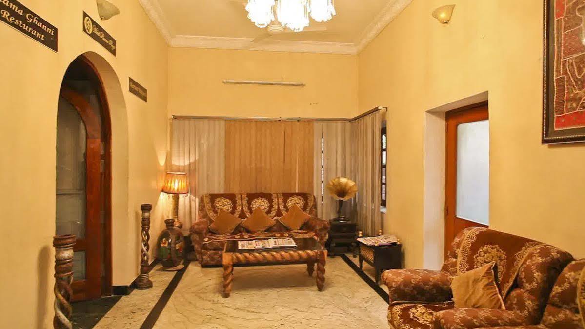Oyo 9900 Hotel Pioneer Plaza Jodhpur (Rajasthan) Exterior foto