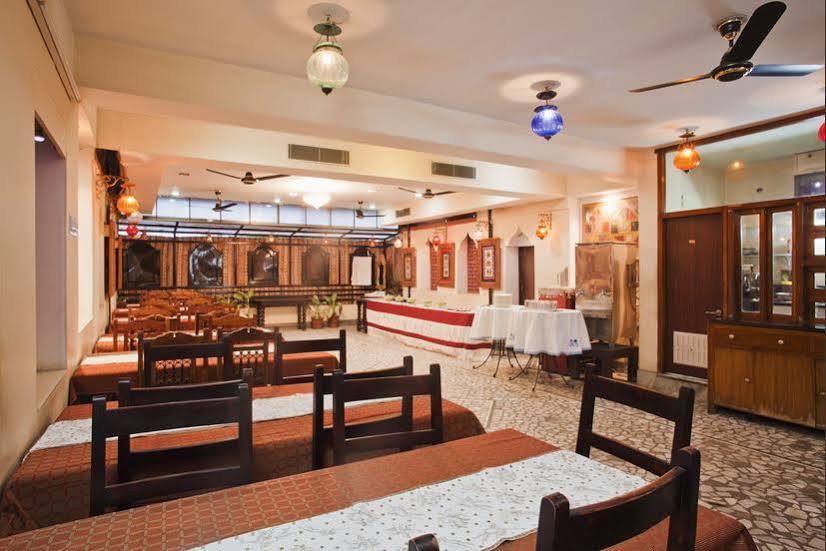 Oyo 9900 Hotel Pioneer Plaza Jodhpur (Rajasthan) Exterior foto