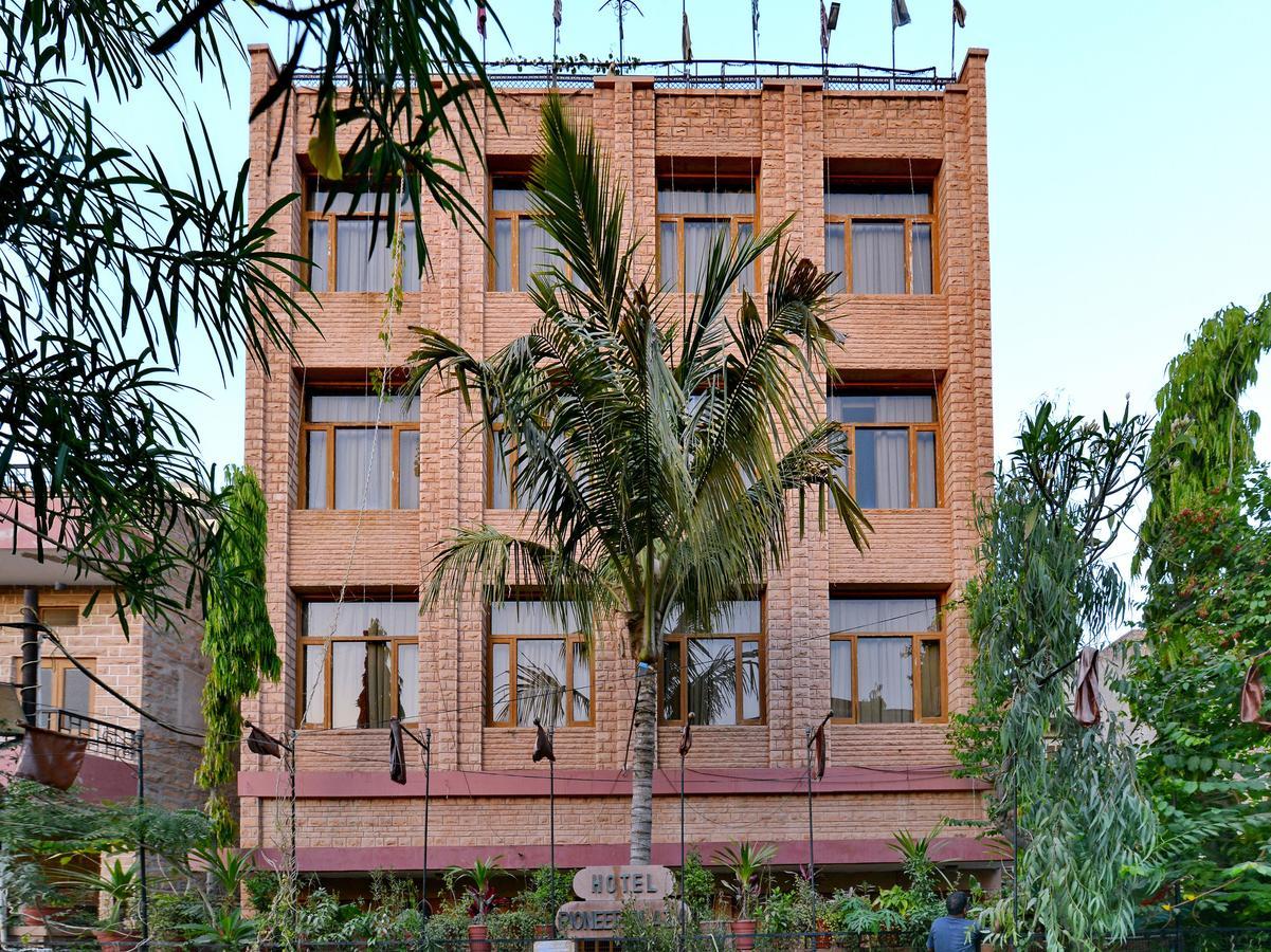 Oyo 9900 Hotel Pioneer Plaza Jodhpur (Rajasthan) Exterior foto