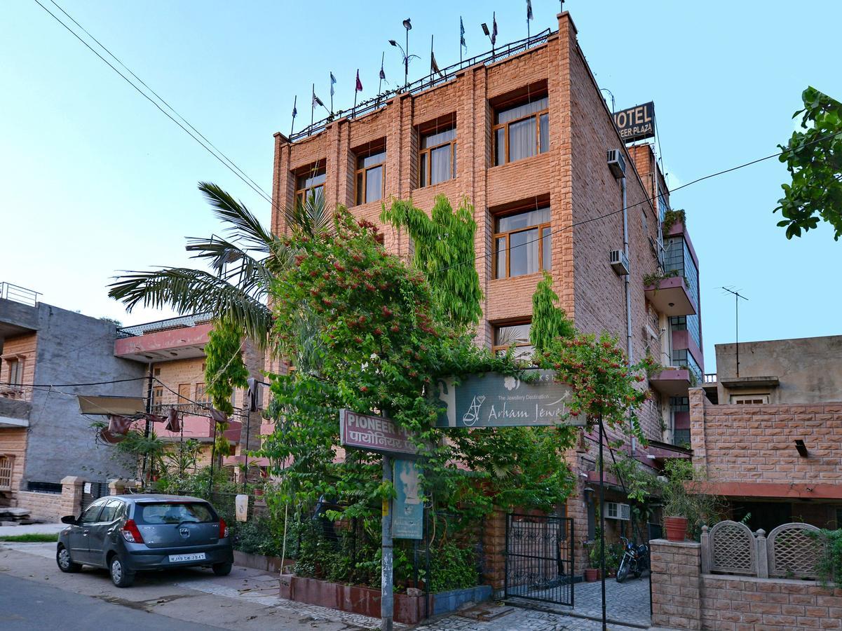 Oyo 9900 Hotel Pioneer Plaza Jodhpur (Rajasthan) Exterior foto